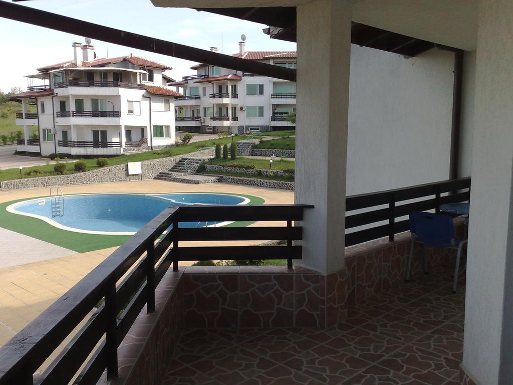 Caprice Apartment In Lozenec Kiten  Exterior foto