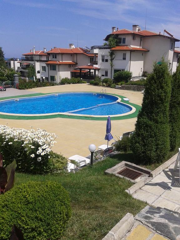 Caprice Apartment In Lozenec Kiten  Exterior foto